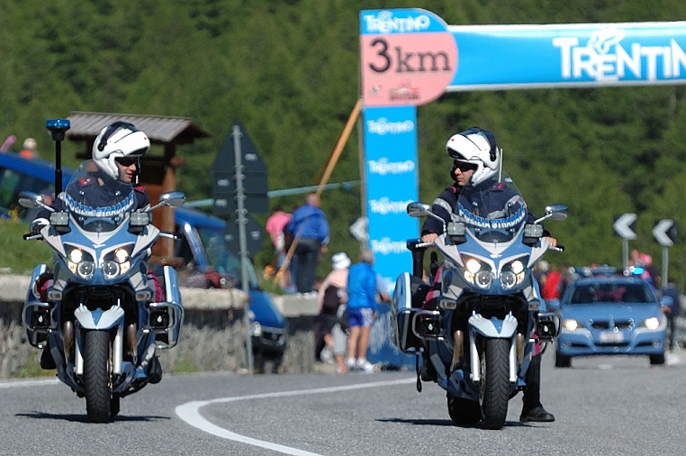 DSC_1289.jpg - Le staffette della Polizia Stradale.