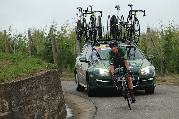 DSC_3483.jpg - Il francese Pierre ROLLAND arriverà 28° in 1:01:20 a 3:46 dal vincitore.