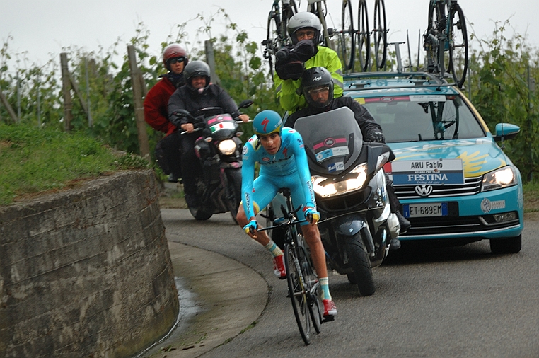 DSC_3504.jpg - Fabio ARU, nato il 3 luglio 1990, arriverà terzo in questa edizione del Giro, ottimo scalatore ...speriamo bene....