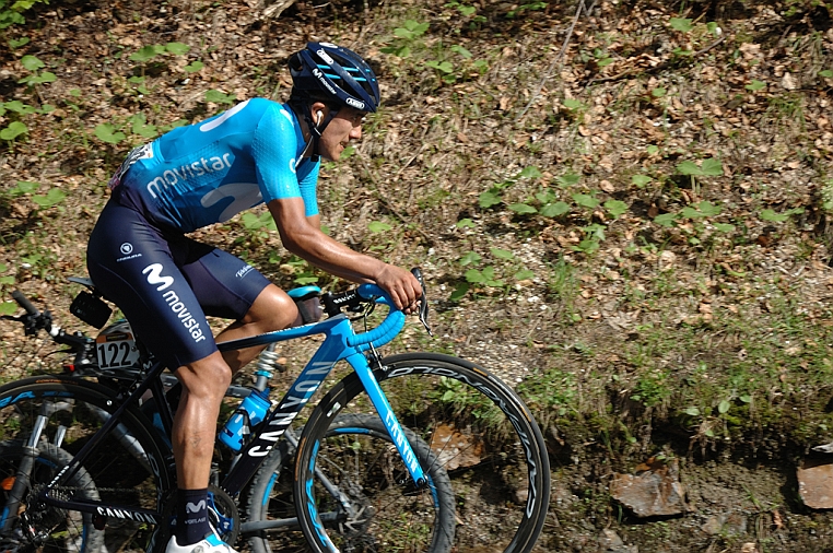 DSC_5220.jpg - Richard Carapaz (Movistar) arriverà 18°.