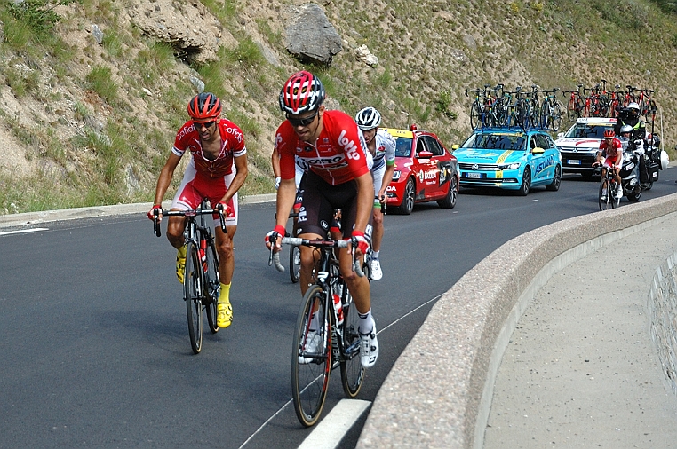 DSC_4922.jpg - Da sinistra Tony Gallopin della Lotto Soudal, Daniel Navarro, della Cofidis, Romain Hardy della Fortuneo e Nicolas Edet che si stacca definitivamente dal gruppo degli inseguitori..