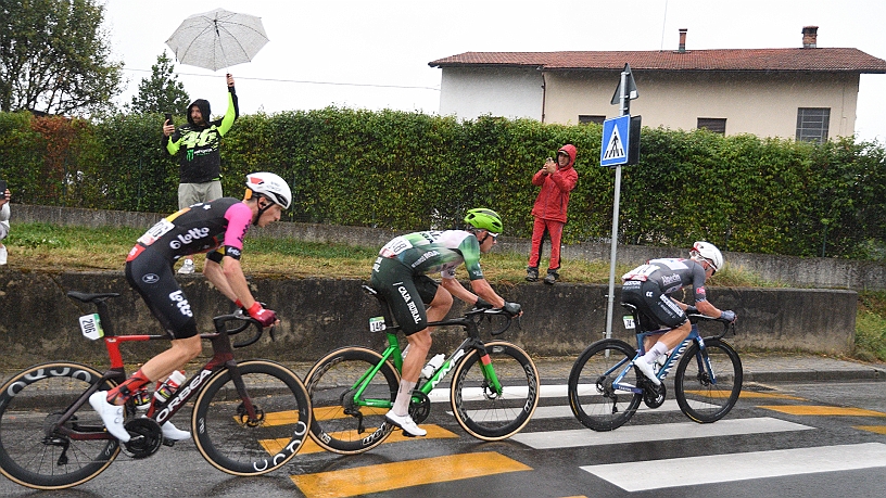 MAK_5465.jpg - Gal GLIVAR, Jakub OTRUBA e Liam SLOCK.